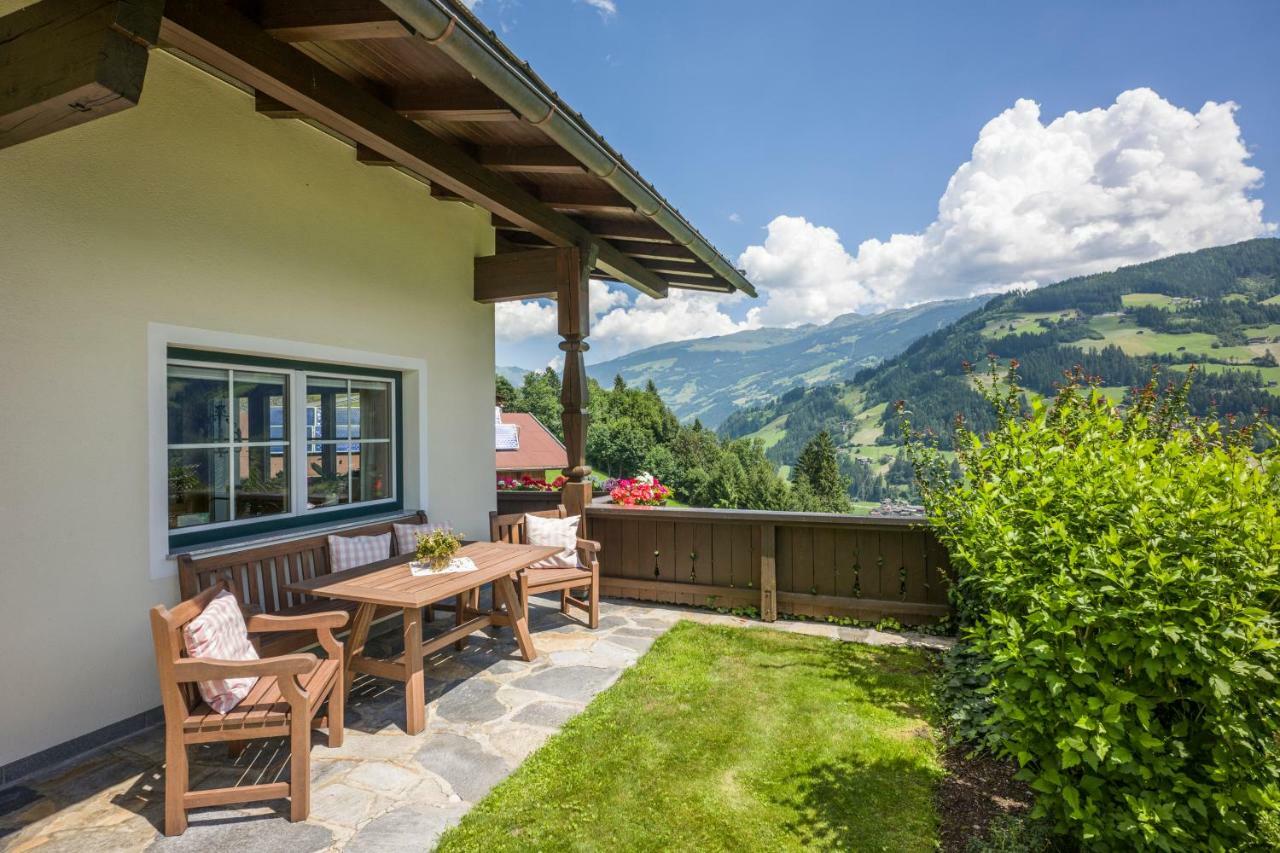 Ferienwohnung Haus Mader Hippach Exterior foto